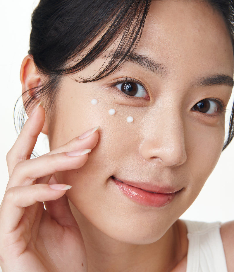 360 Eye Perfection Duo serum and cream textures side by side / 360 Eye Perfection Duo 精華同眼霜質地對照