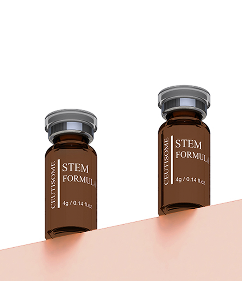 Ceutisome Stem Formula vial and applicator detail / Ceutisome Stem Formula 安瓶同導管細節