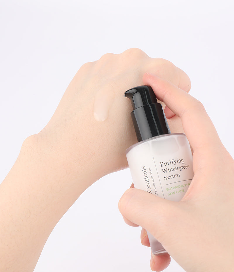 Purifying Kit serum texture swatch close-up / Purifying Kit 精華質地特寫