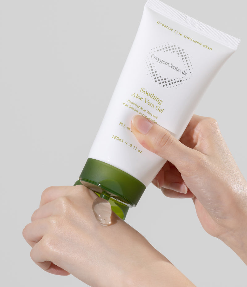 Soothing Aloe Vera Gel clear gel texture swatch / Soothing Aloe Vera Gel 透明啫喱質地示範